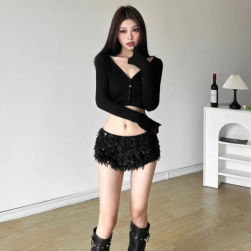 Spicy Girl Sexy Black Low Waist Casual Shorts Women Summer New Chic Glitter Furry Slimming Ultra Short Hot Pants for Women