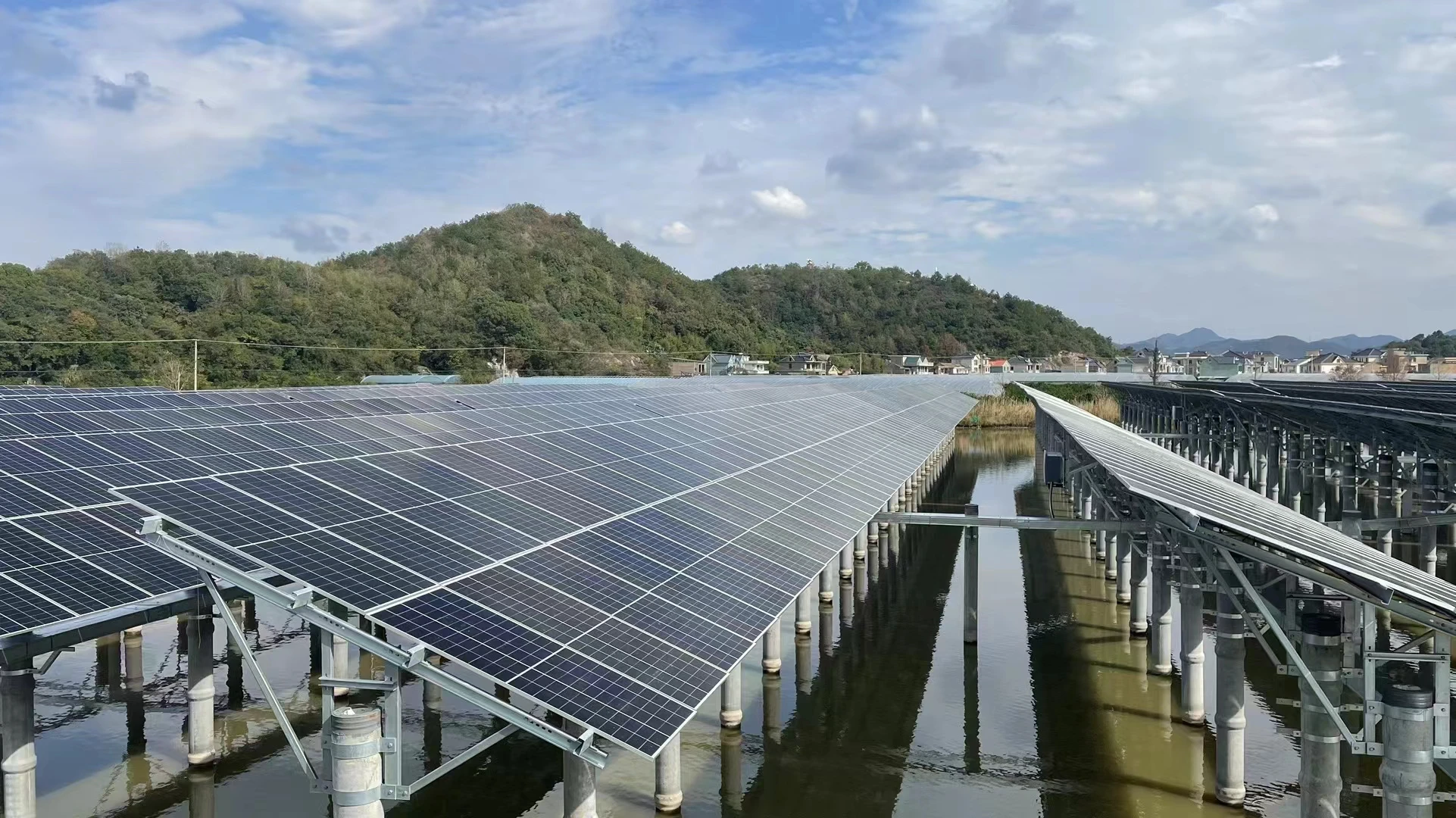 Din Rail Mounted Anti-Island Protection Relay For Photovoltaic Power Stations And Wind Farms New Energy Source Innovations