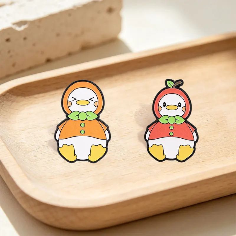 Cute Fruit Hat Animal Enamel Pins Kawaii Strawberry Apple Orange Duck Cat Brooches Lapel Badge Fashion Jewelry Gift for Friends
