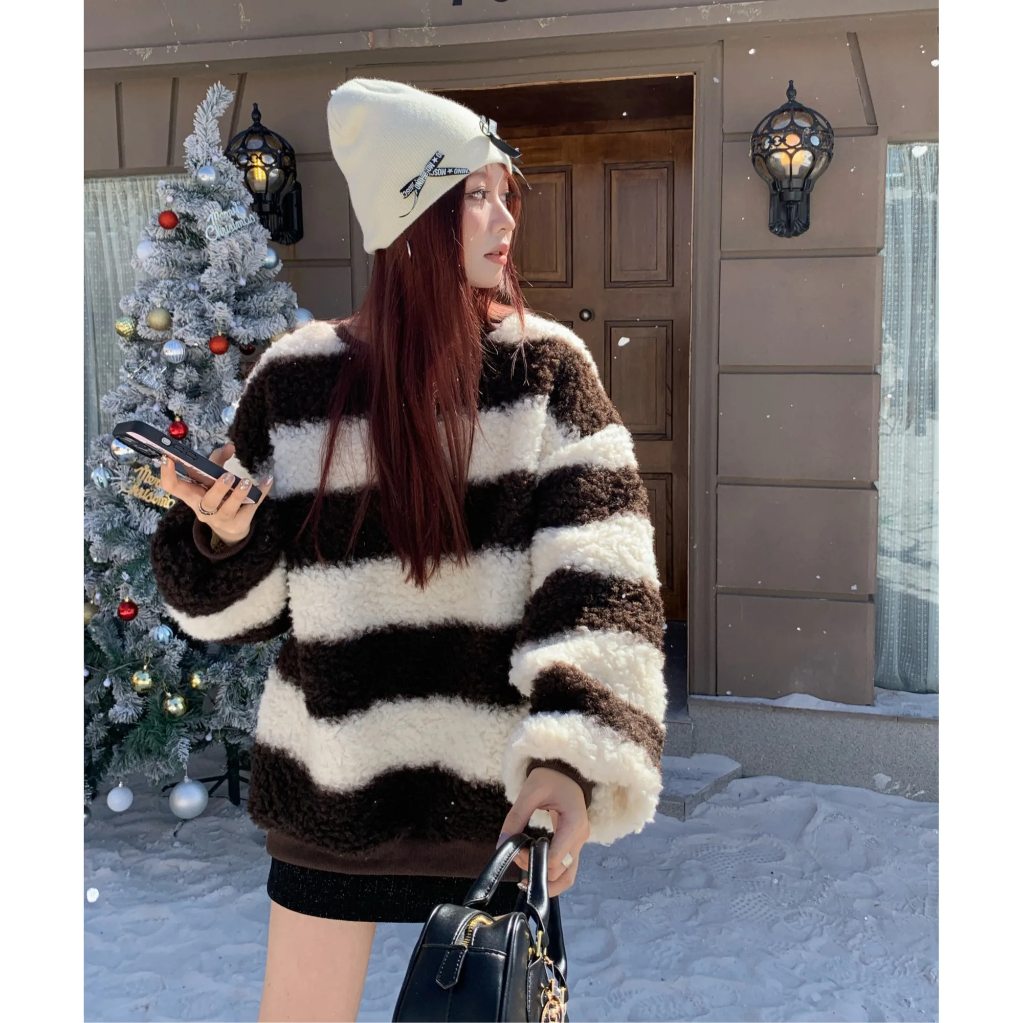 Thiened Lamb Fur Hoodie Stripe Pattern Faionable Autumn Winter Warm Women's Knittedwear Easy Match Casual Street Sle