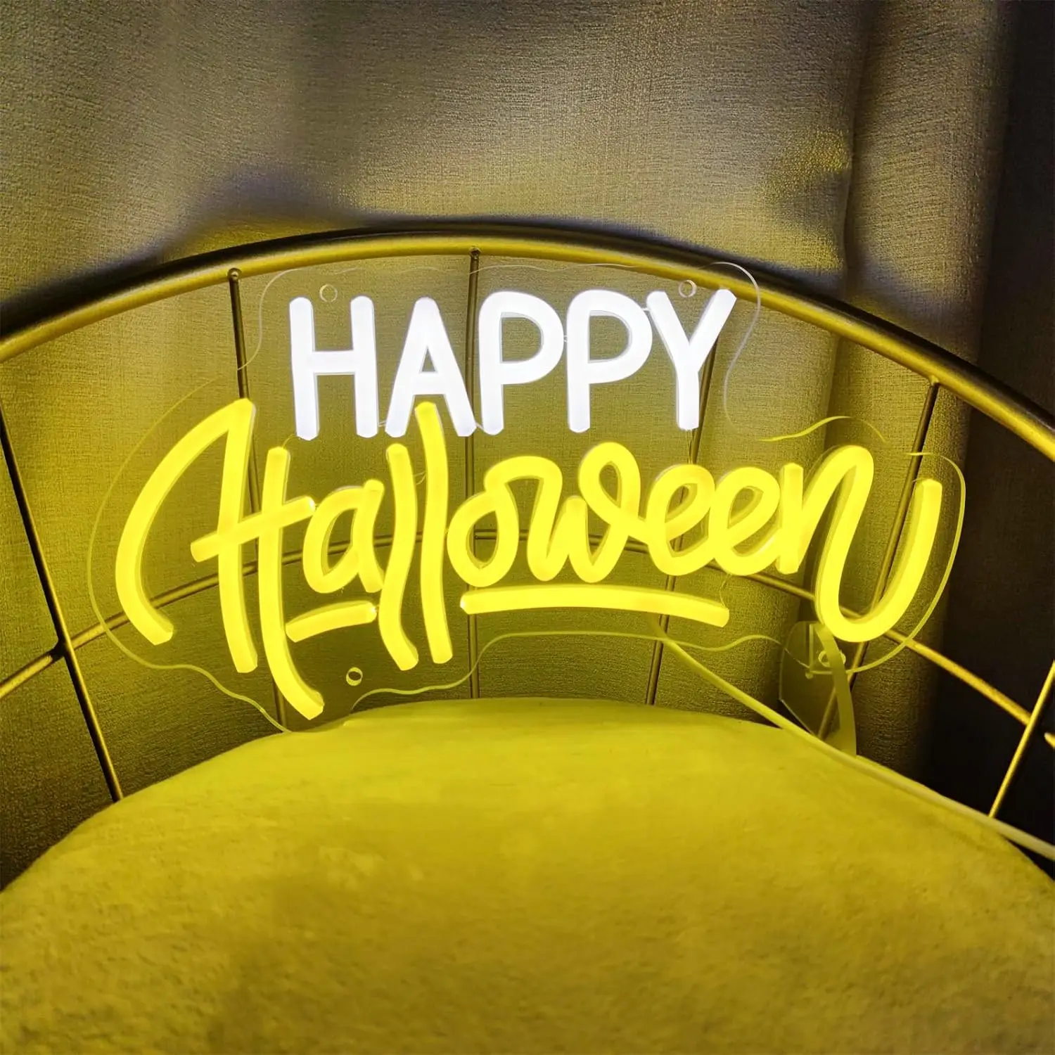 Happy Halloween Neon Signs for Wall Decor, Neon Light Sign Party Decor Halloween Theme LED Light Sign for Bedroom 13.3" x 7.1"
