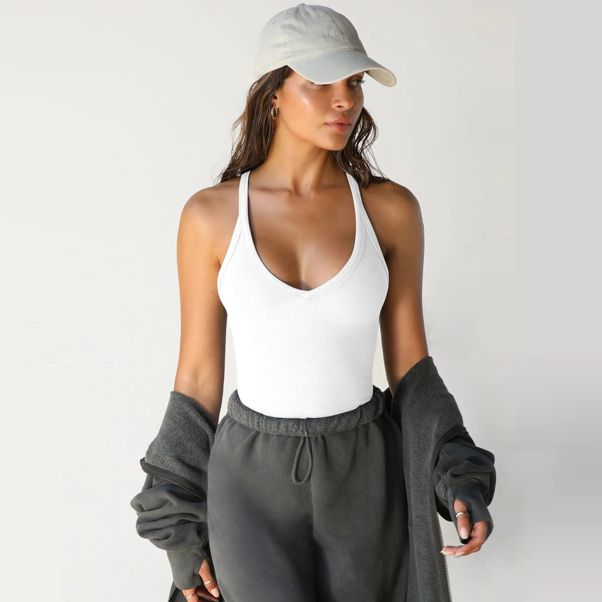 Spring and summer new knitted vest Europe and the United States women's sexy slim top fashion brand with a base shirt