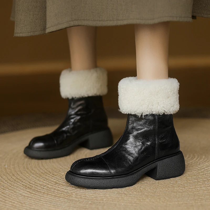 【Vielseitiger Stil mit niedlichem und zeitlosem Stil】 in Stiefeletten aus weicher Lammfellwolle für ein bequemes Pendeln