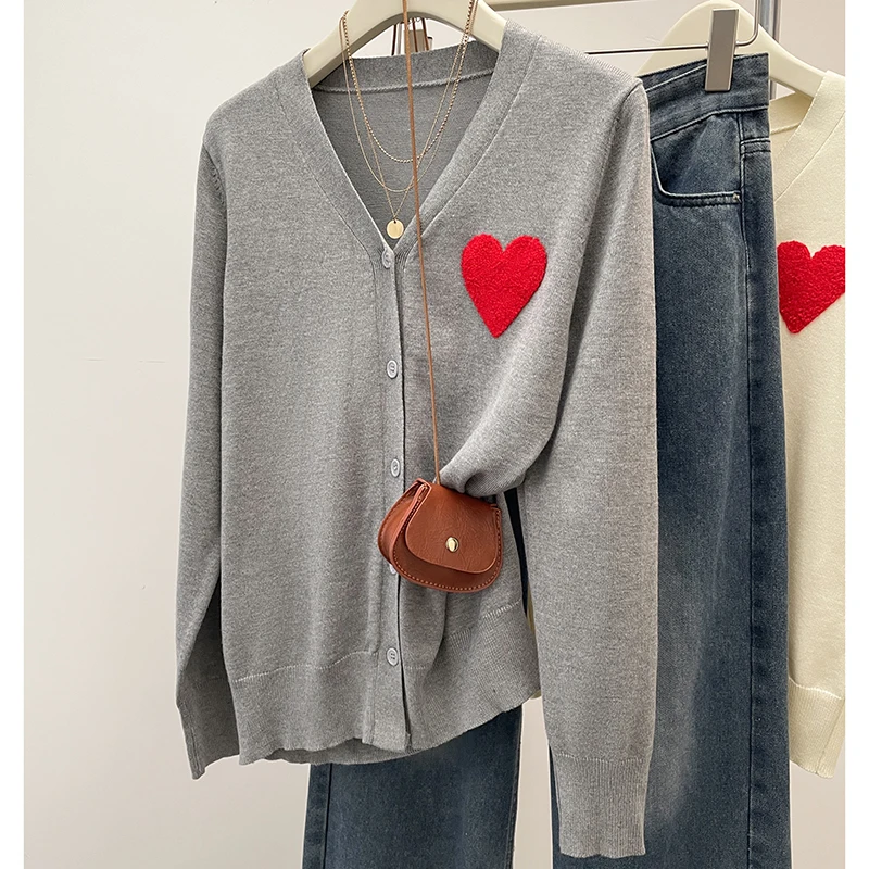 Plus Size Women's Autumn New Loose Slimming Knit Sweater Chubby Girl Heart Pattern Contrasting Color Chic Top Sweater Cardigan