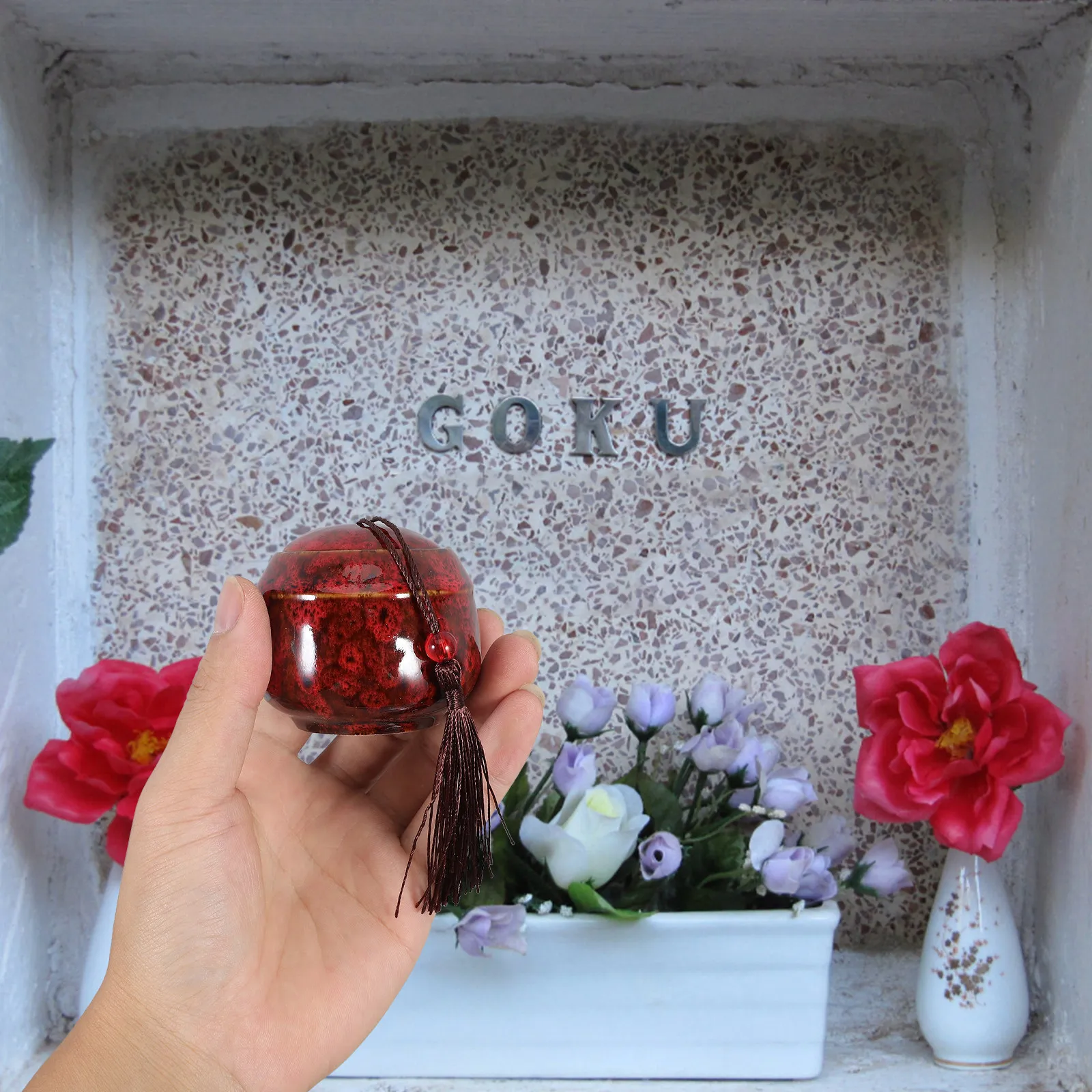 Small Ceramic Pet Ashes Urn Decorative Memorial Box Keepsake for Dog Cat Funeral Burial Red Cremation Pet Memorial Urns