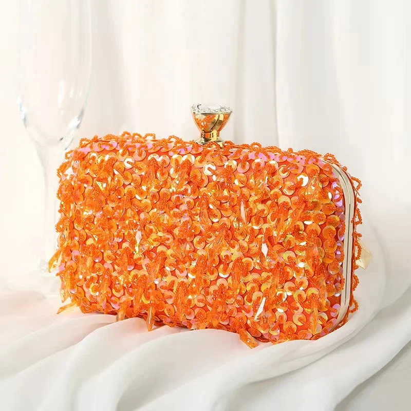 European and American Fashion Pure Handmade Beaded Handbag Sequin Dinner Bag Ladies Banquet Party Wedding Bag Clutch Bag