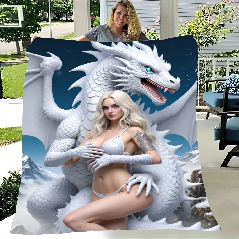 بطانية التنين الأبيض الخيالي والنموذج الأنيق - رمي ناعم من القطيفة يتميز بتنين أبيض مهيب وامرأة نحيلة مع بلاتي