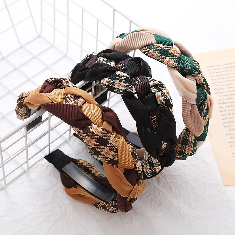 

College-Style Fabric Cross-Strap Headband with Wide Band and Clasp Versatile Wide-Band Hair Accessory with Teeth for Women