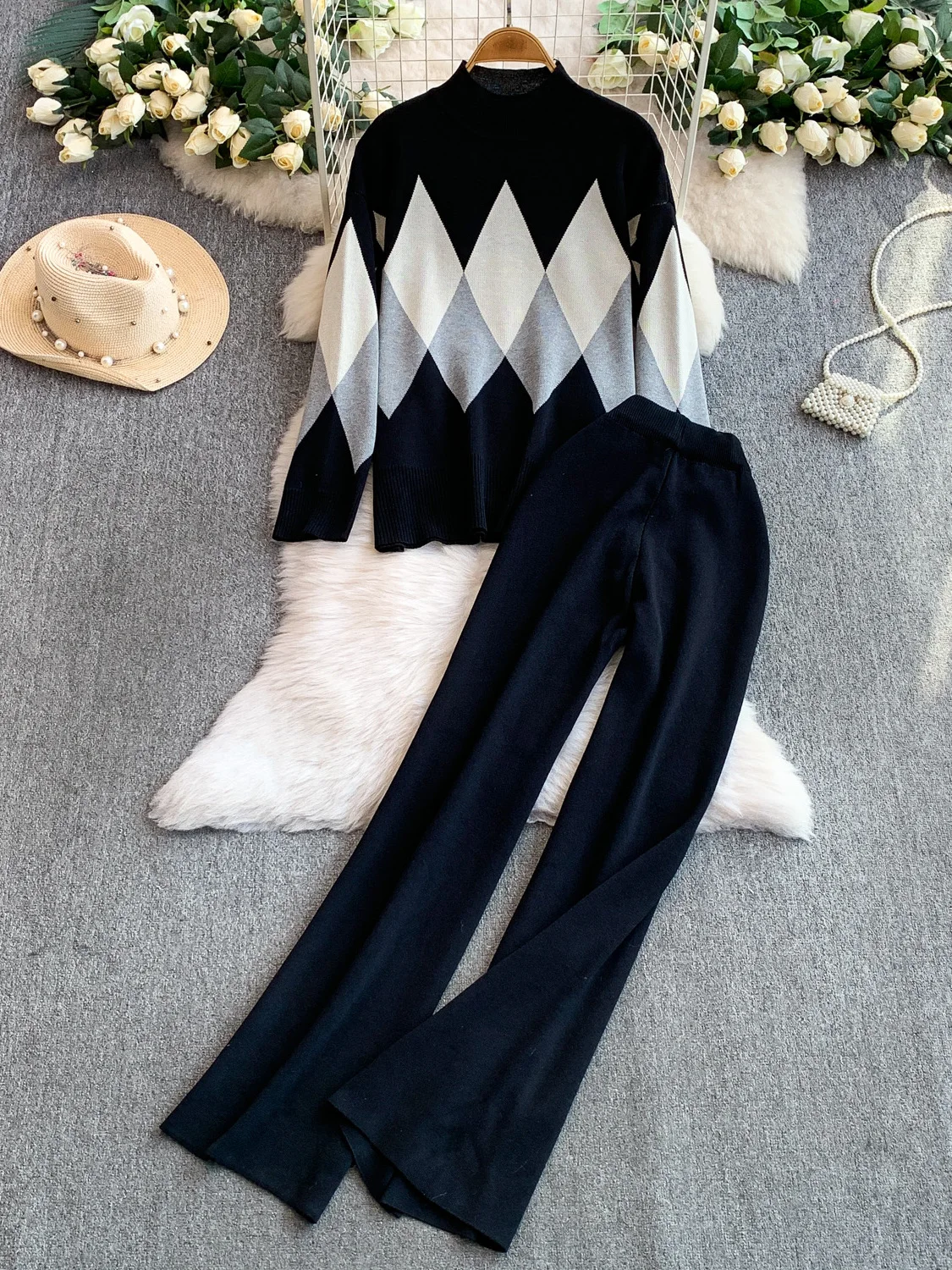 

High-End Vintage Diamond Pattern f-High Ne Knitted Sweater Casual High-Waist Slimming Wide-Leg Pants Two-Piece Set