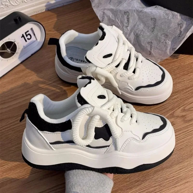 Damenschuhe 35-40 trend ige Star Platform Sneakers heißer Verkauf Outdoor bequeme Brots chuhe frische und atmungsaktive Sneakers