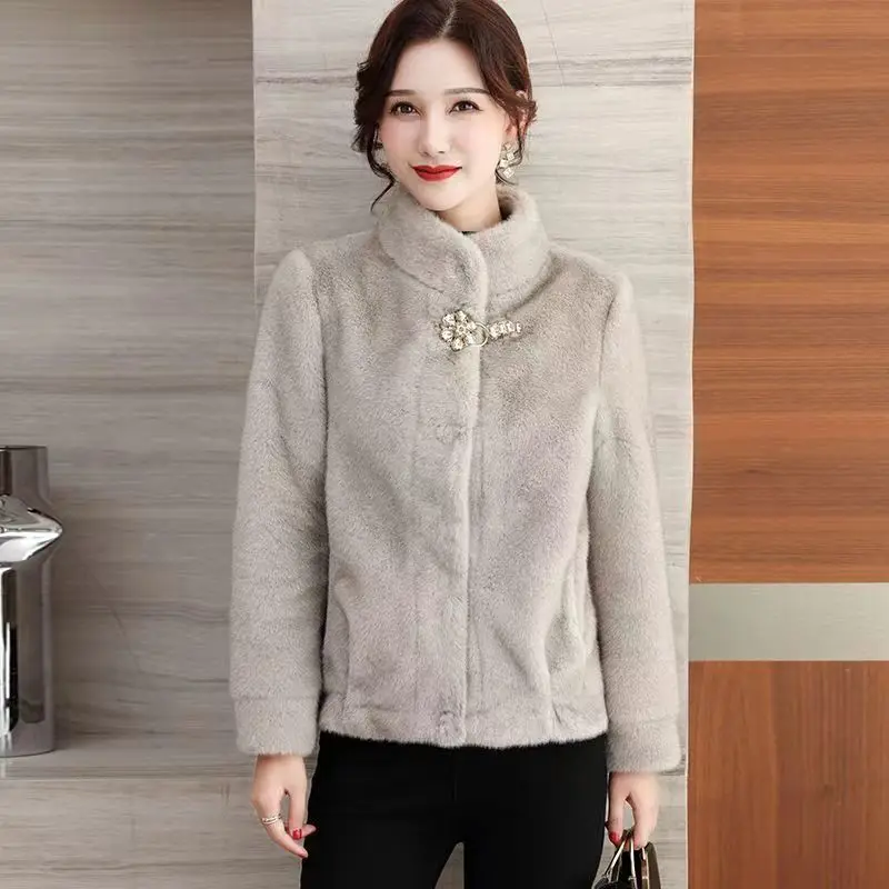

Luxury Brand Mink-Fur Coat Short Faux Fur Jacket Women Trend High-End Coat Fall Winter Button-Front Long-Sleeved Windproof Coats
