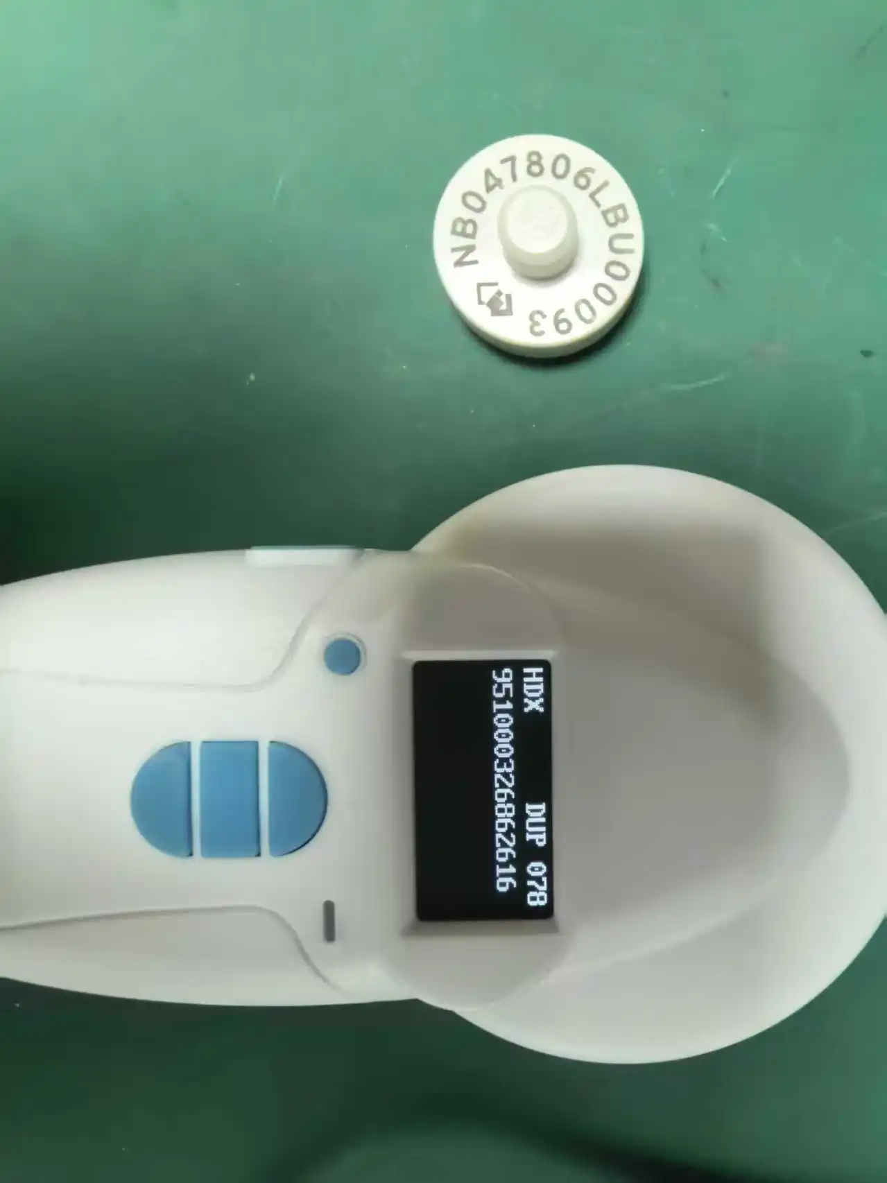 134.2khz HDX animal ear tag