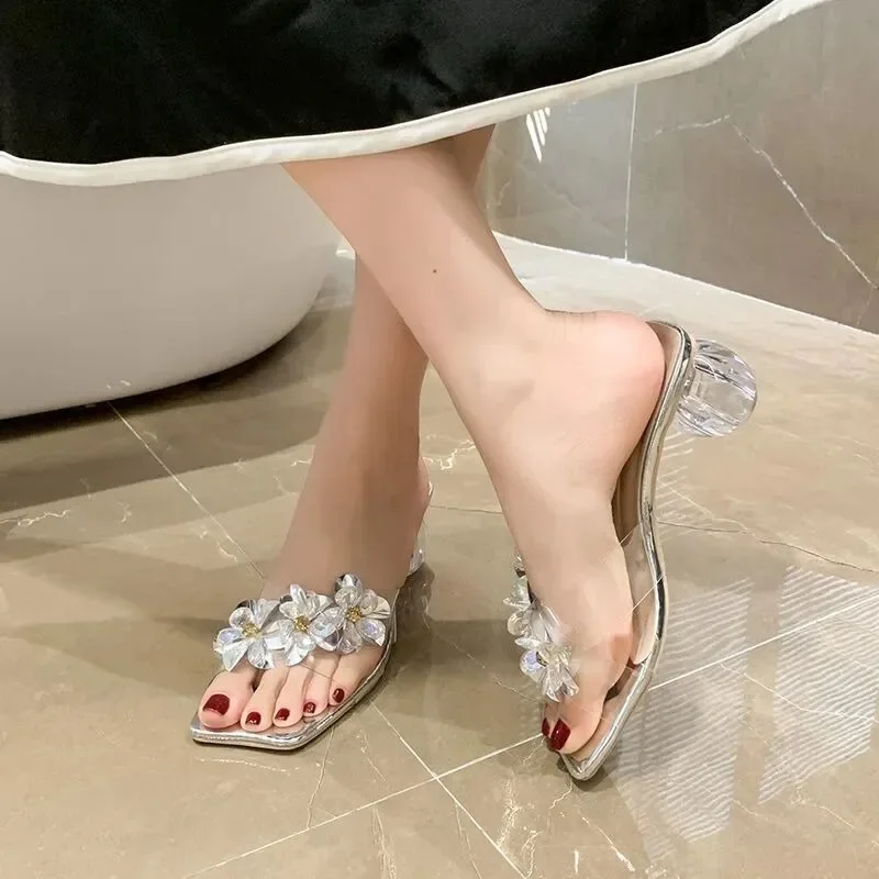 

Slides Open Toe With Heel Women's Slippers and Ladies Sandals Summer Footwear Wholesale New Collection Designer Luxury 39 Shoes
