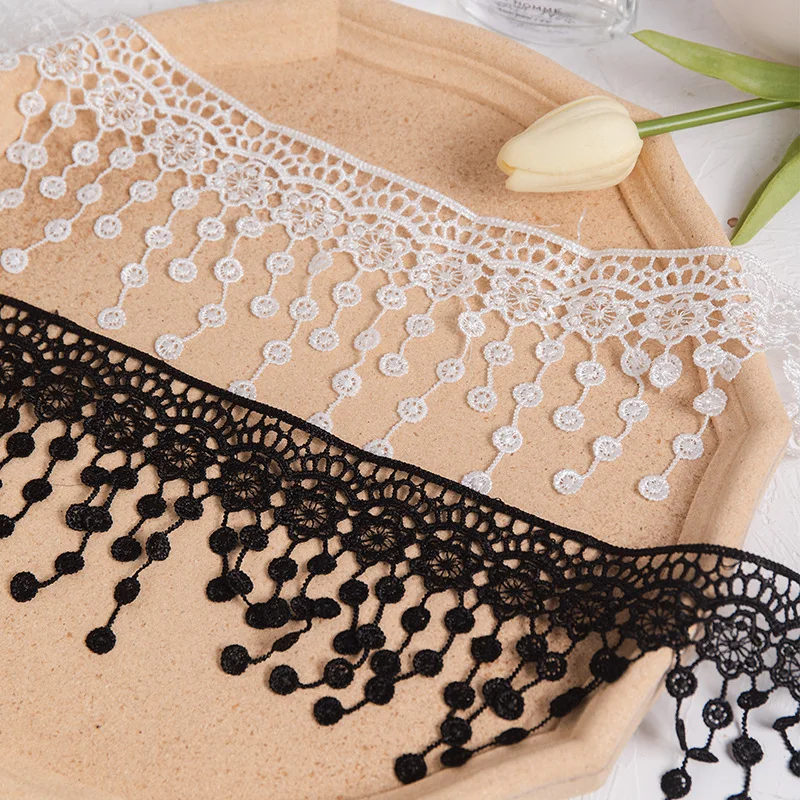 9CM black and white polyester light embroidery water-soluble fringed lace barcode, home textile clothing decoration accessories