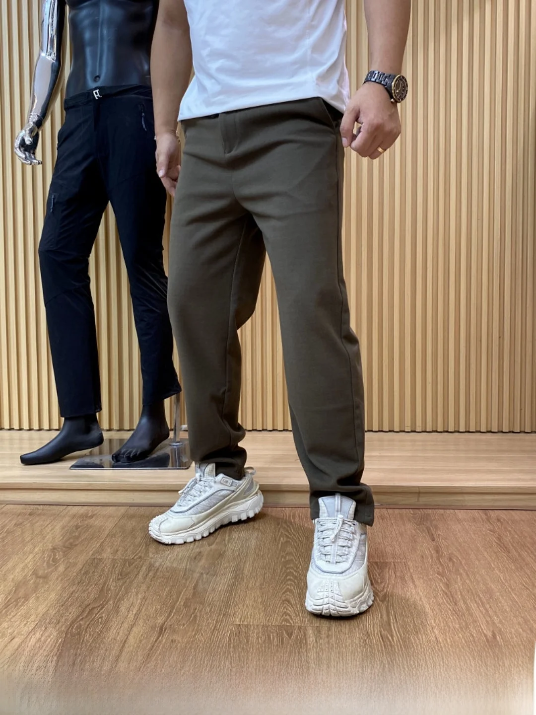 No image