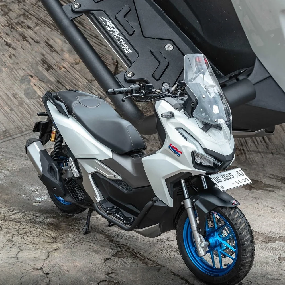 

NEW Engine Guard Crash Bar+Footrests Highway Fit For Honda ADV160 Pedals 2021-2024 2022 2023 Moto Accessories