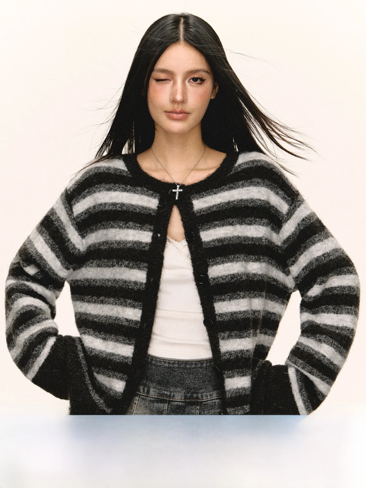 

Кардиган женский Ariseism в американском ретро-стиле, в полоску, круглый вырез, без застежки, осенне-зимний, новый, свободный крой, длинный рукав, уличная одежда