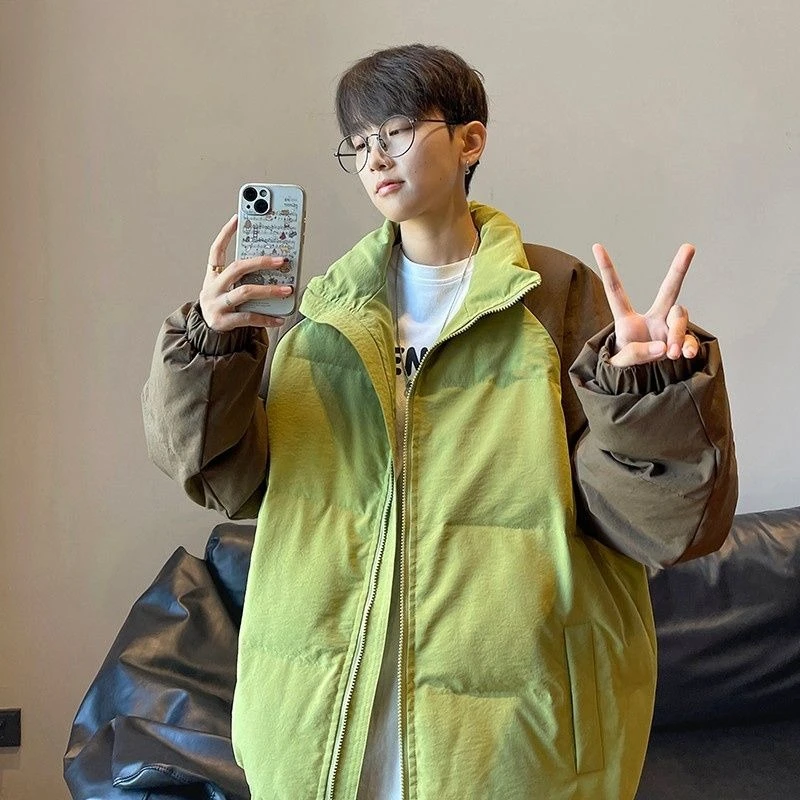 الرجال شتاء 2025 الأفوكادو الأخضر راجلان كم سترة قطن الوقوف طوق معطف دافئ خمر النمط الأمريكي الشارع الشهير ملابس خارجية
