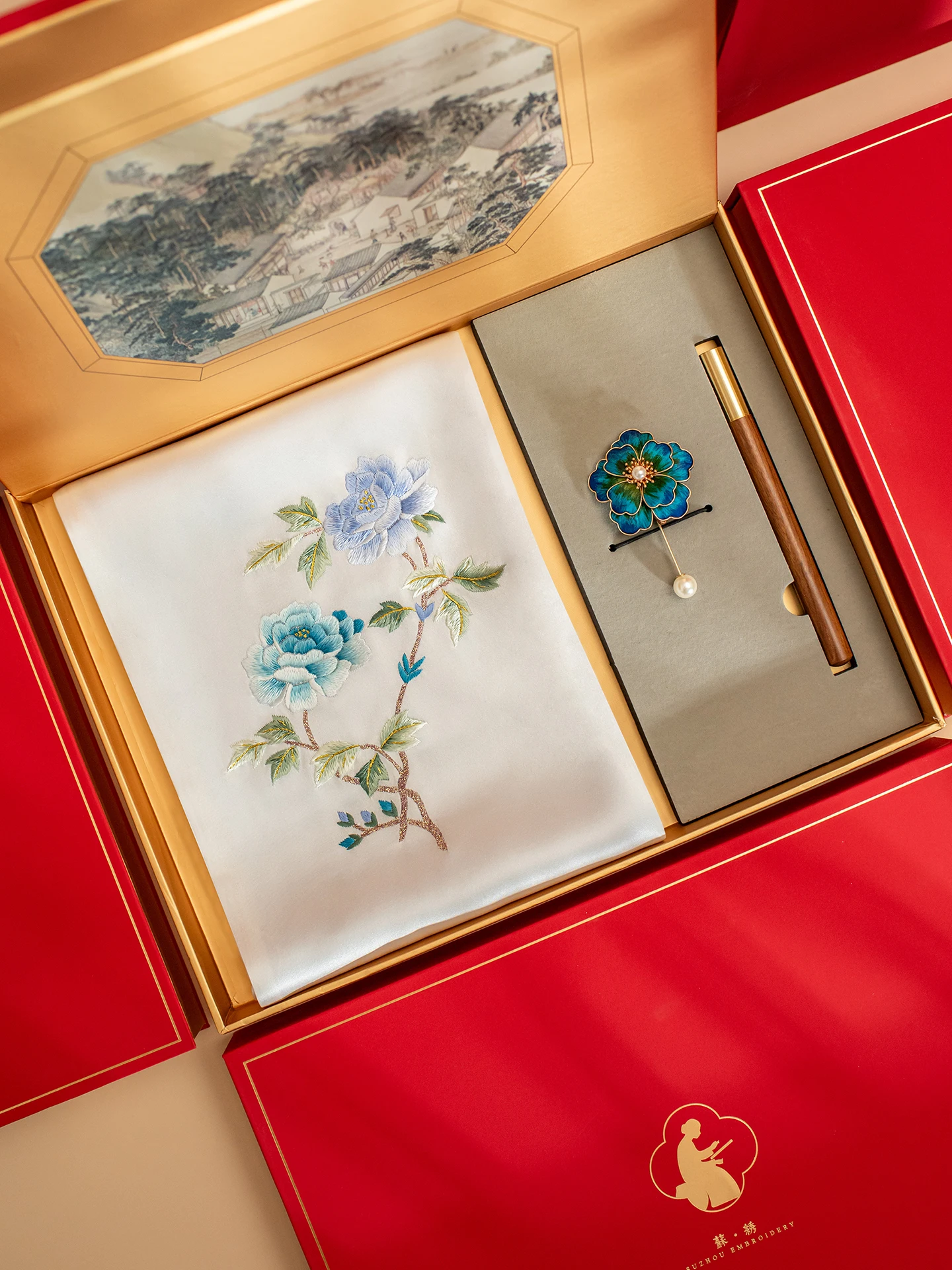 

Suzhou Embroidered Silk Scarf Gift Box Special Memorial Foreigner Business Handmade Silk Scarf Decorative Plant Floral Pattern