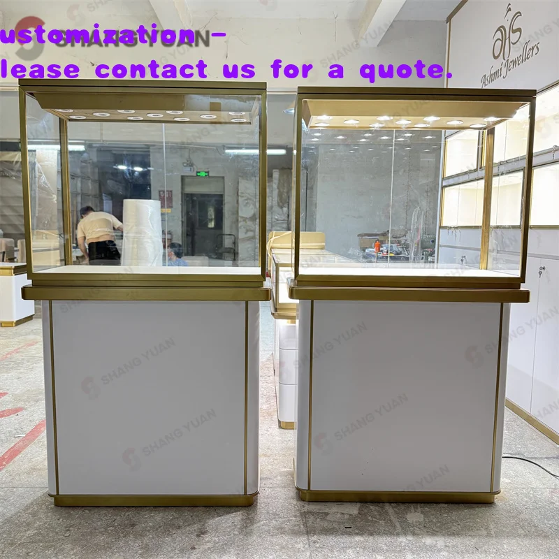 

custom.Luxury Metal Framed Jewelry Display Counter with Glass Jewelry Showcase Retail Store