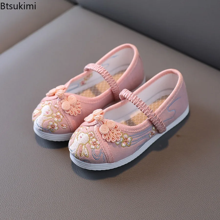 2026 New Girls Flats Shoes Embroidery Cloth Kids Shoes for Girl Baby Girl Loafers Chinese Style Festival Party Princess Shoes
