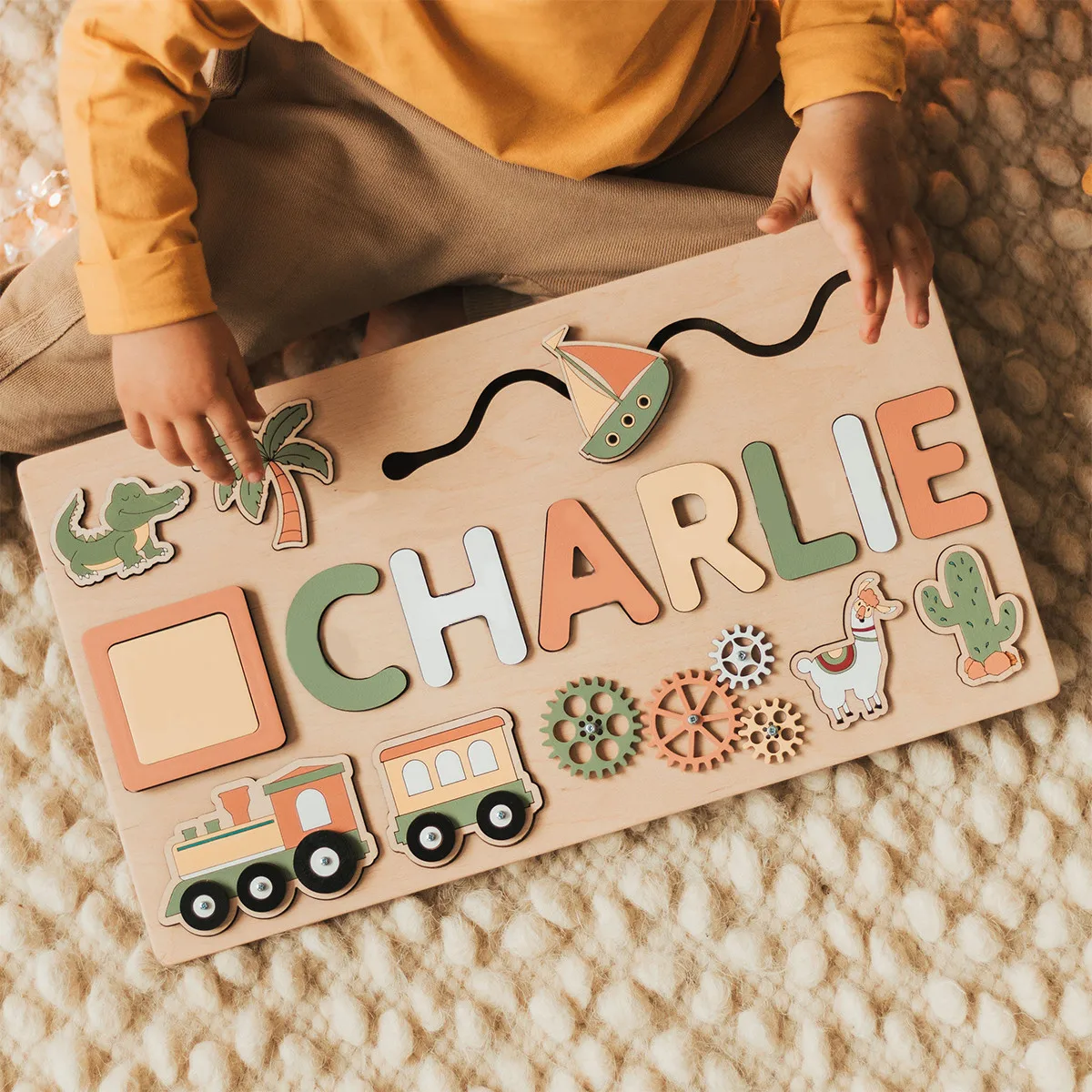 Busy Board Montessori - Panneau d'Activités Enfants - Jouets Sensoriels en Bois pour Enfant 1 2 3 Ans - Jeu de Voyage Éducatif pour Développer Ses Compétences Motrices Fines - Bébé Garçon Busy Board Montessori - Panneau d'Activités Enfants - Jouets Sensoriels en Bois pour Enfant 1 2 3 Ans - Jeu de Voyage Éducatif pour Développer Ses Compétences Motrices Fines - Bébé Garçon