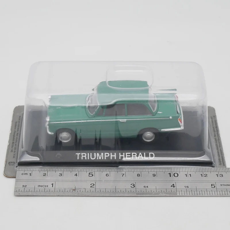 Ixo / Ist 1:43 Triumph Herald Diecast Car Metal Toy Vehicle Models