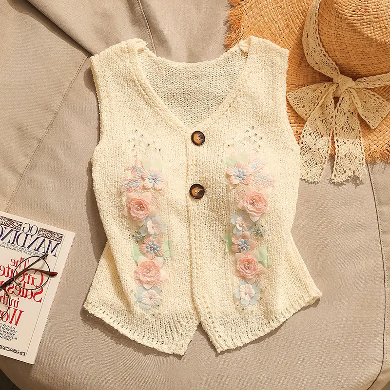

2025 Summer New Temperament Knitted Cardigan Vest Women's Fashion V-neck Sleeveless Slim Hook Flower Hollow Tops