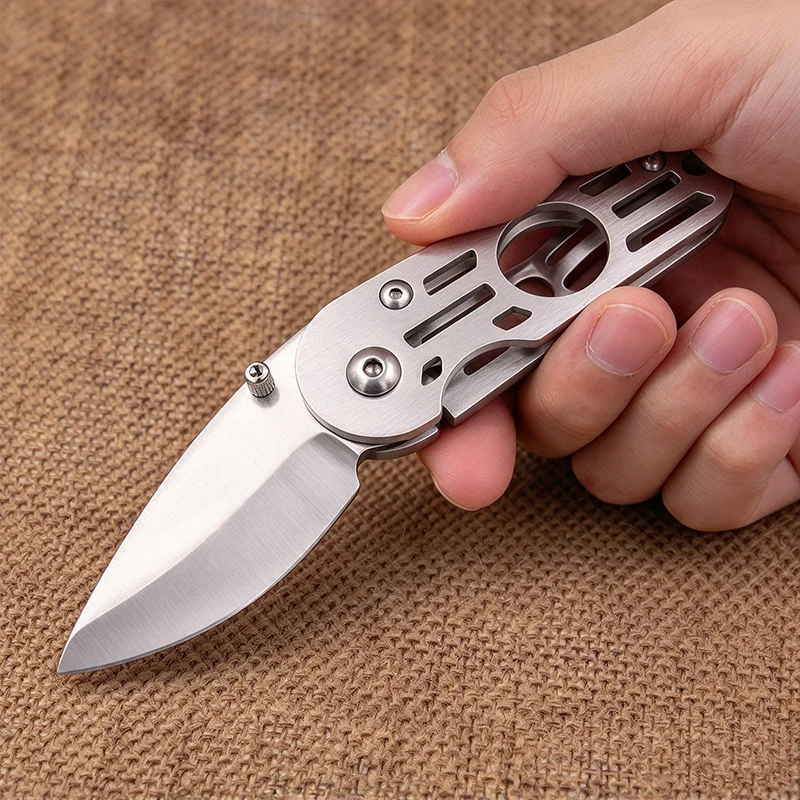 Stainless Steel Folding Cigar Cutter with Hollow Out Handle, Sharp Blade Cigar Guillotine for Travel, Home, Cigar Enthusiasts
