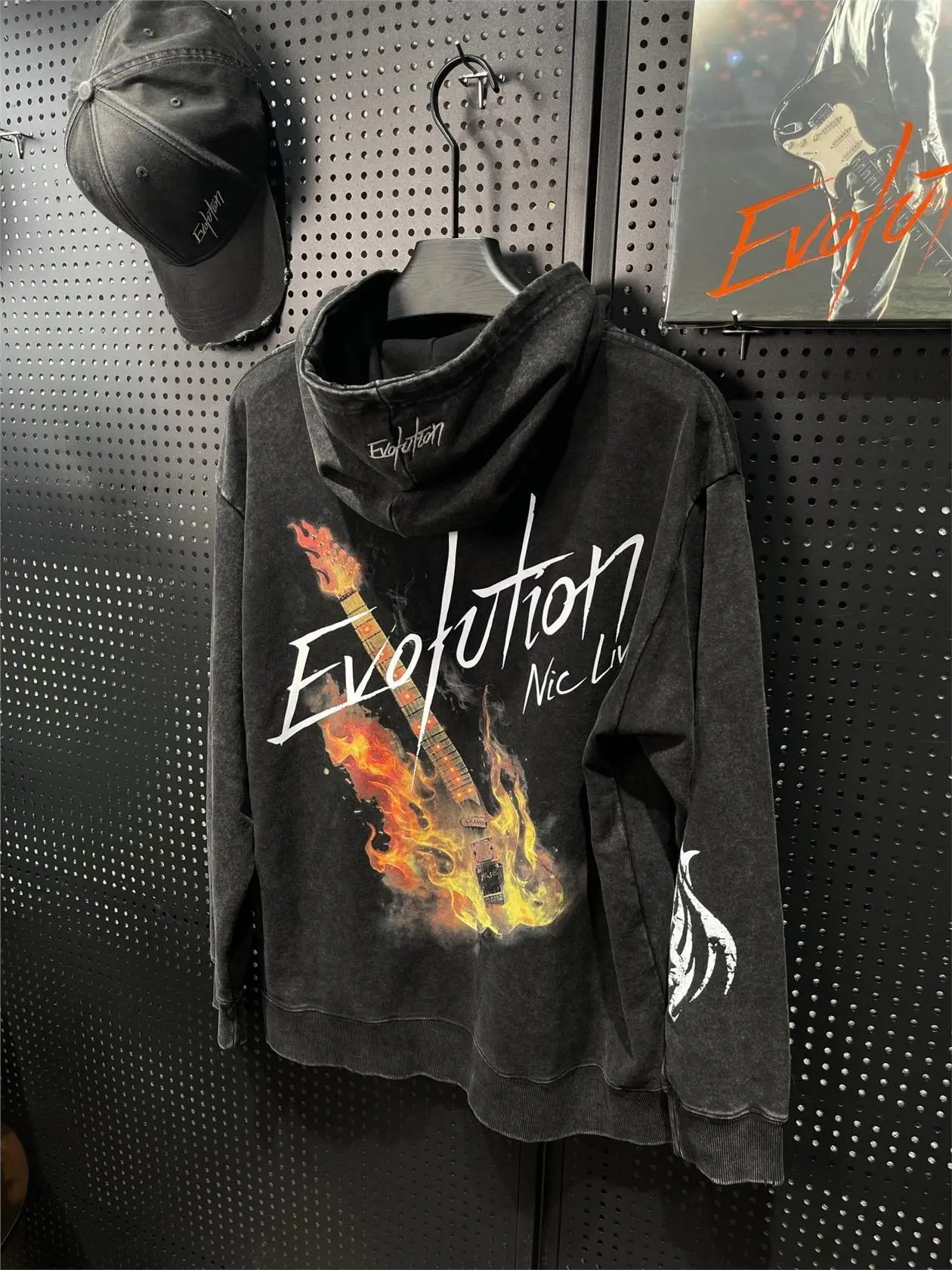 

Large Size Hoodie Men's Autumn Winter Bla Waed Ro Sle Flame Guitar Print Comfortable Cotton Streetwear Sweatirt