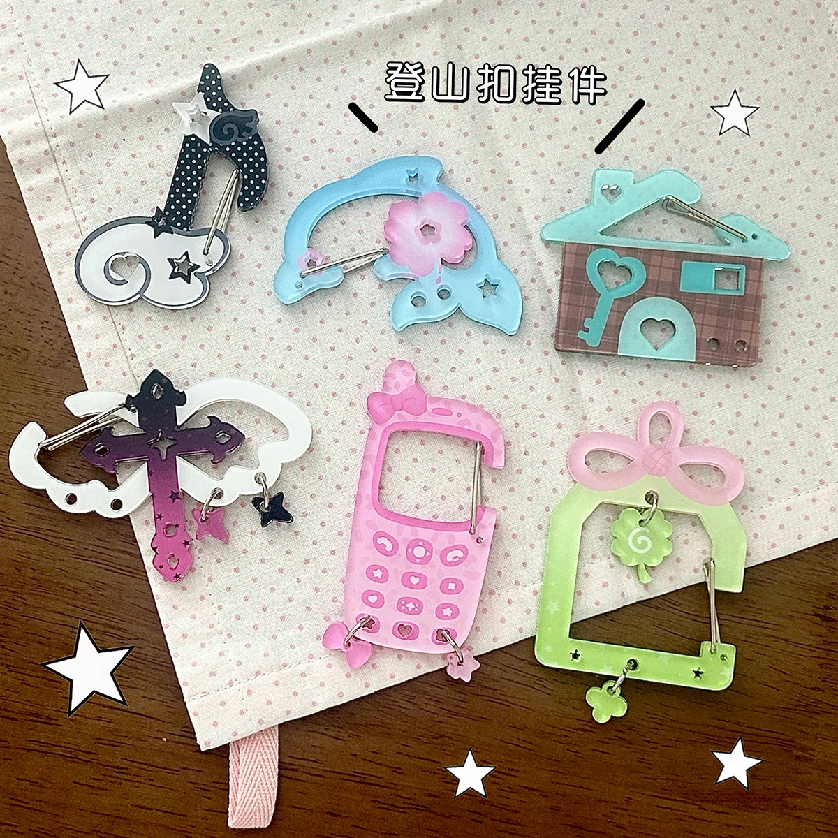 

WAKAWAKA Kawaii Acrylic Charm Carabiner Scrapbook Ita Bag Decor Accessories Korean Style Keychain
