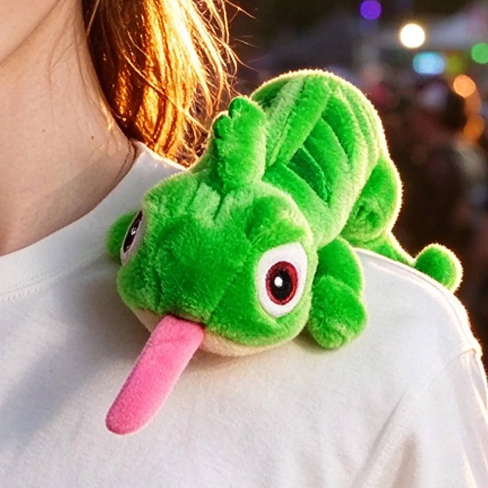 Chameleon Shoulder Plush Toy Soft Cute Magnetic Plush Toy Pendant For Shoulders For Theme Party Stage Performance Birthday Gift