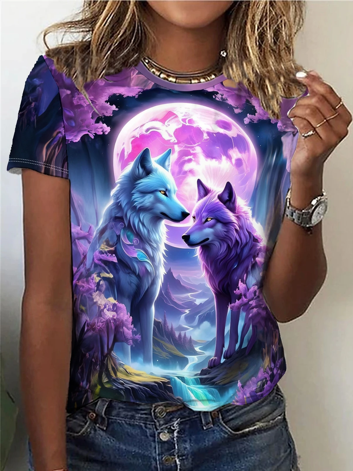 Two wolves Print Crew Neck T-Shirt, Casual Short Sleeve Top For Spring & Summer, Women's Clothing