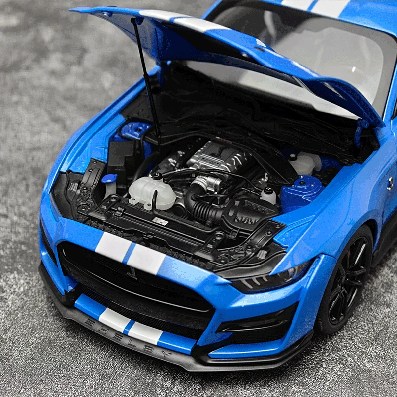 

Stock price: 1:18 Ford Shelby GT500 die-cast Resin car model, boys' toys, children's festival gifts, adult collectible ornaments