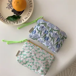 Bolsa de almacenamiento con flores bonitas para mujer, bolso de viaje para cosméticos, pintalabios, bolso de maquillaje femenino, cartera organizadora, estuche para lápices