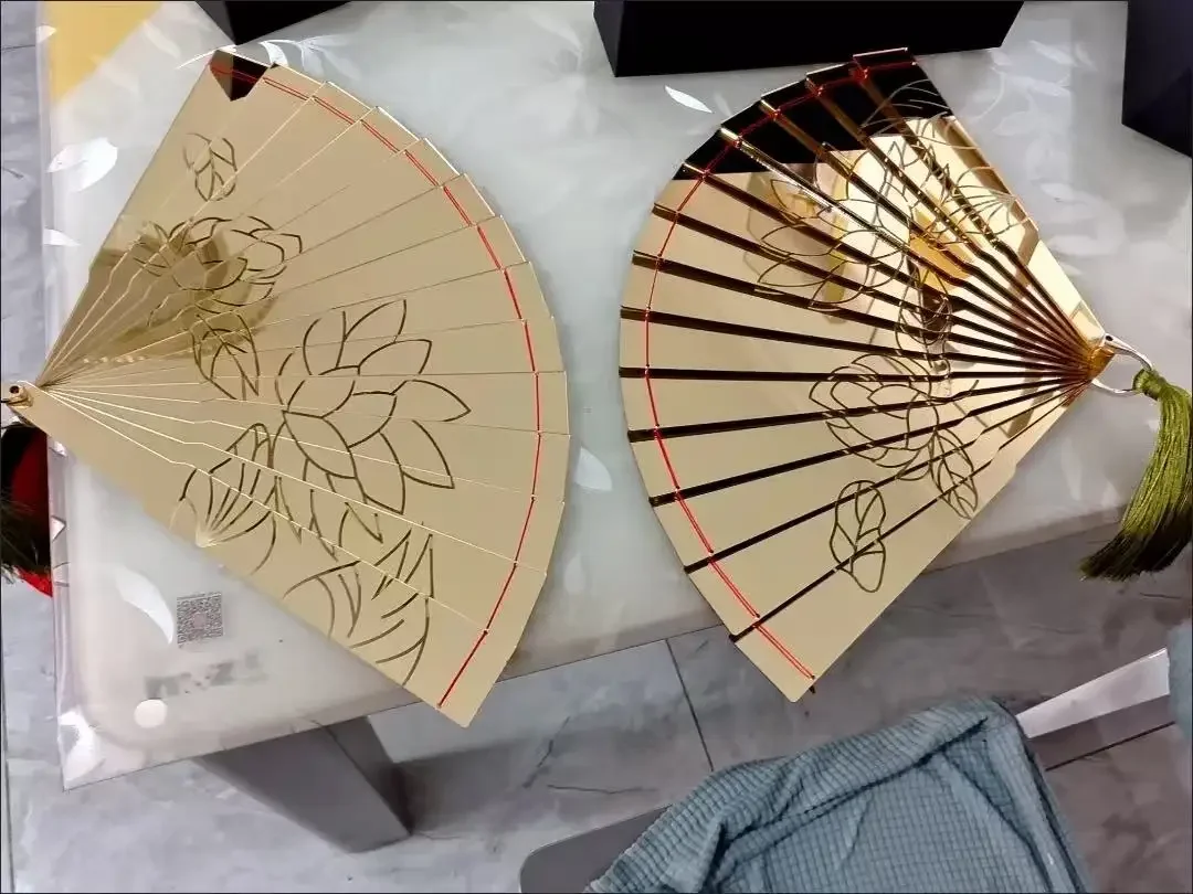 Éventail pliant chinois de cosplay, motif japonais, artisanat artistique, cadeau, décoration d'intérieur, ornements, éventail de danse
