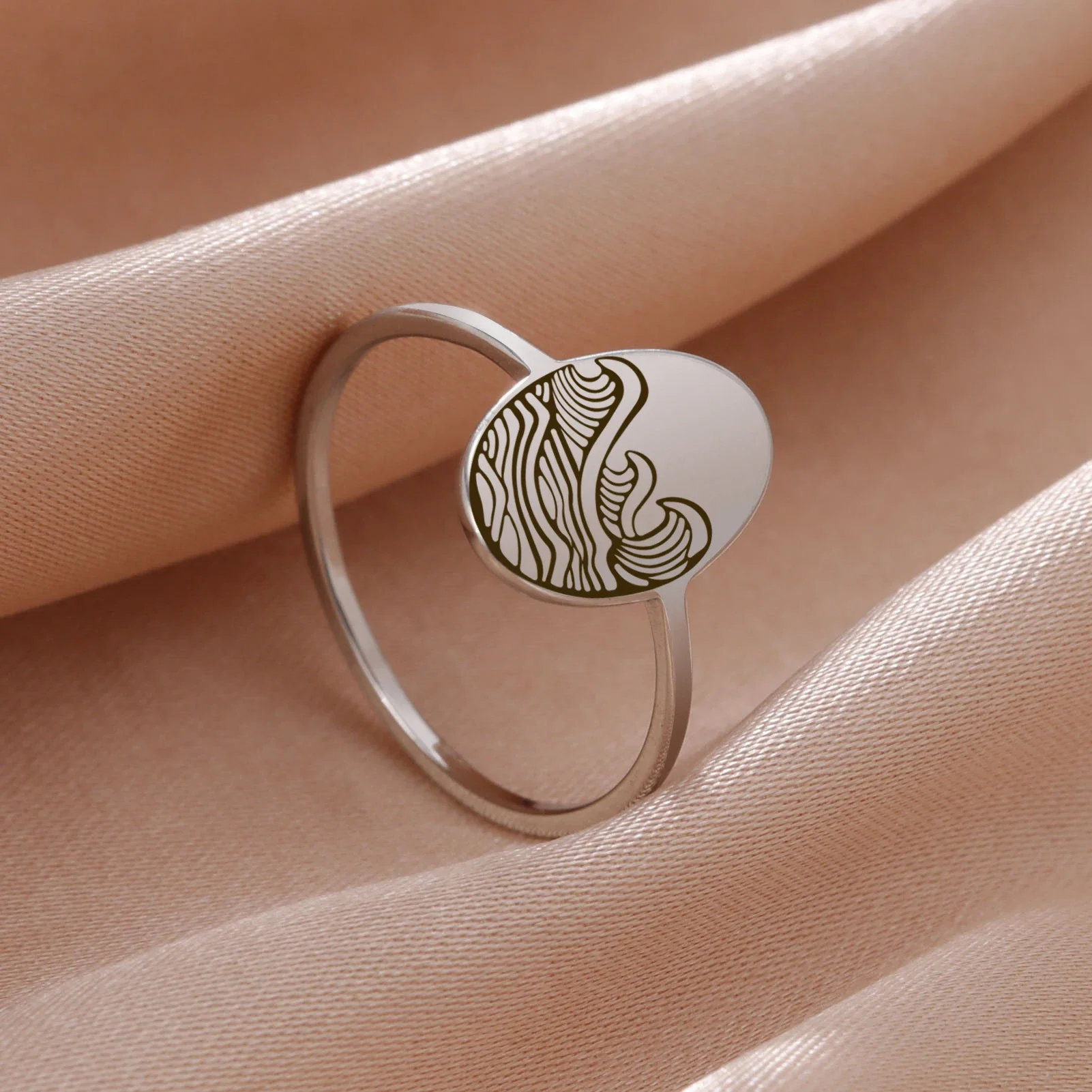 Skyrim Sea Waves Engraved Oval Rings for Women Stainless Steel Minimalist Finger Ring Birthday Gift Trend Jewelry Wholesale