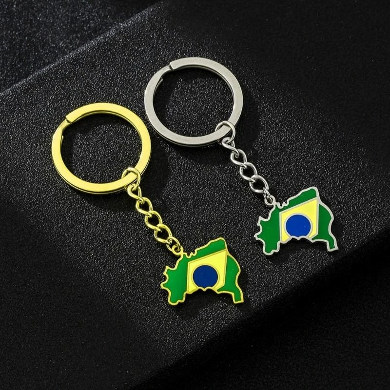 Exquisite Brazilian Flag Keyring Long Lasting Brazil Map Keychain Non Fading Steel Holder for Travelers