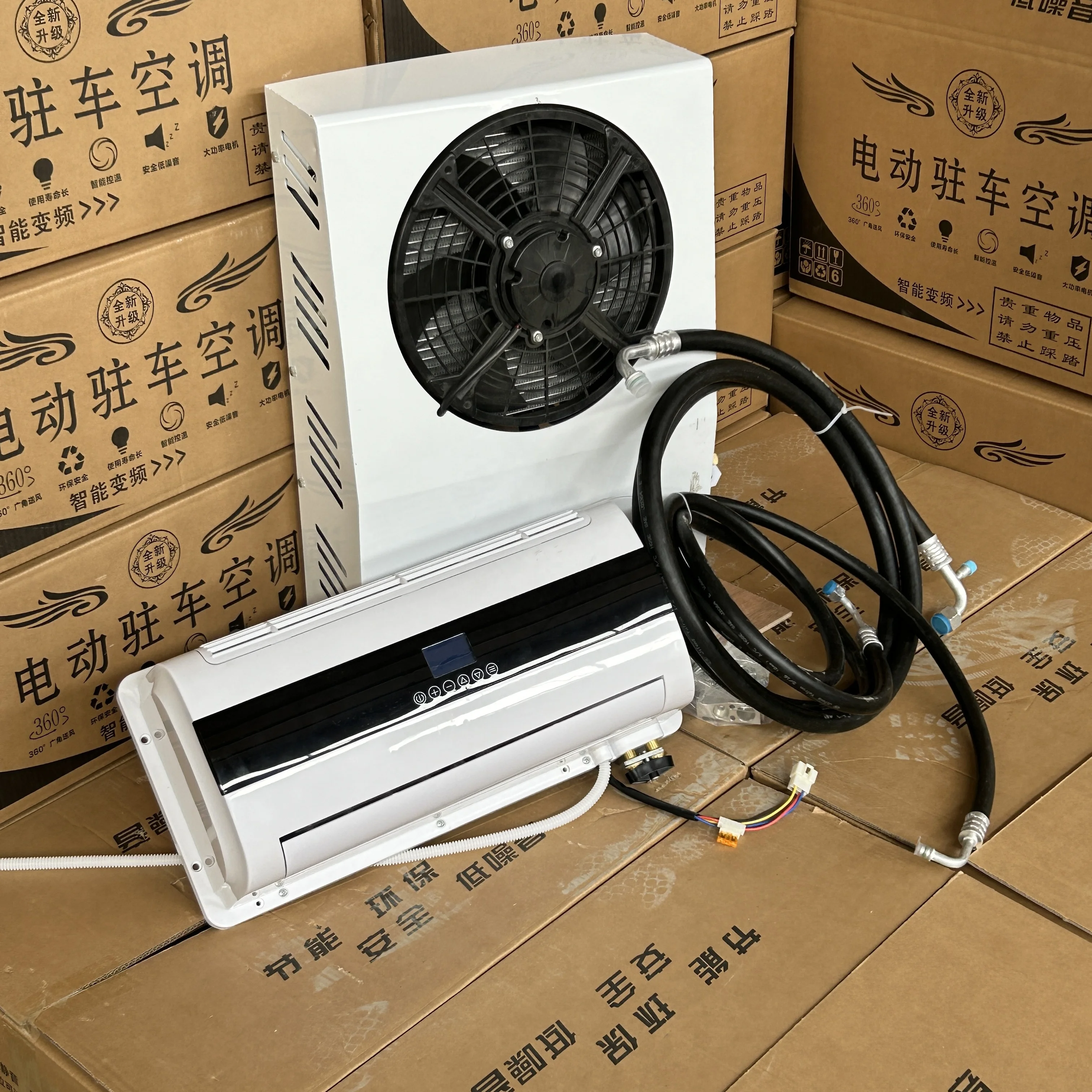 

12V/24V Split-type Electric Parking air Conditioner with a Cooling Capacity of 9600BTU, Suitable for vans and Minibuses.