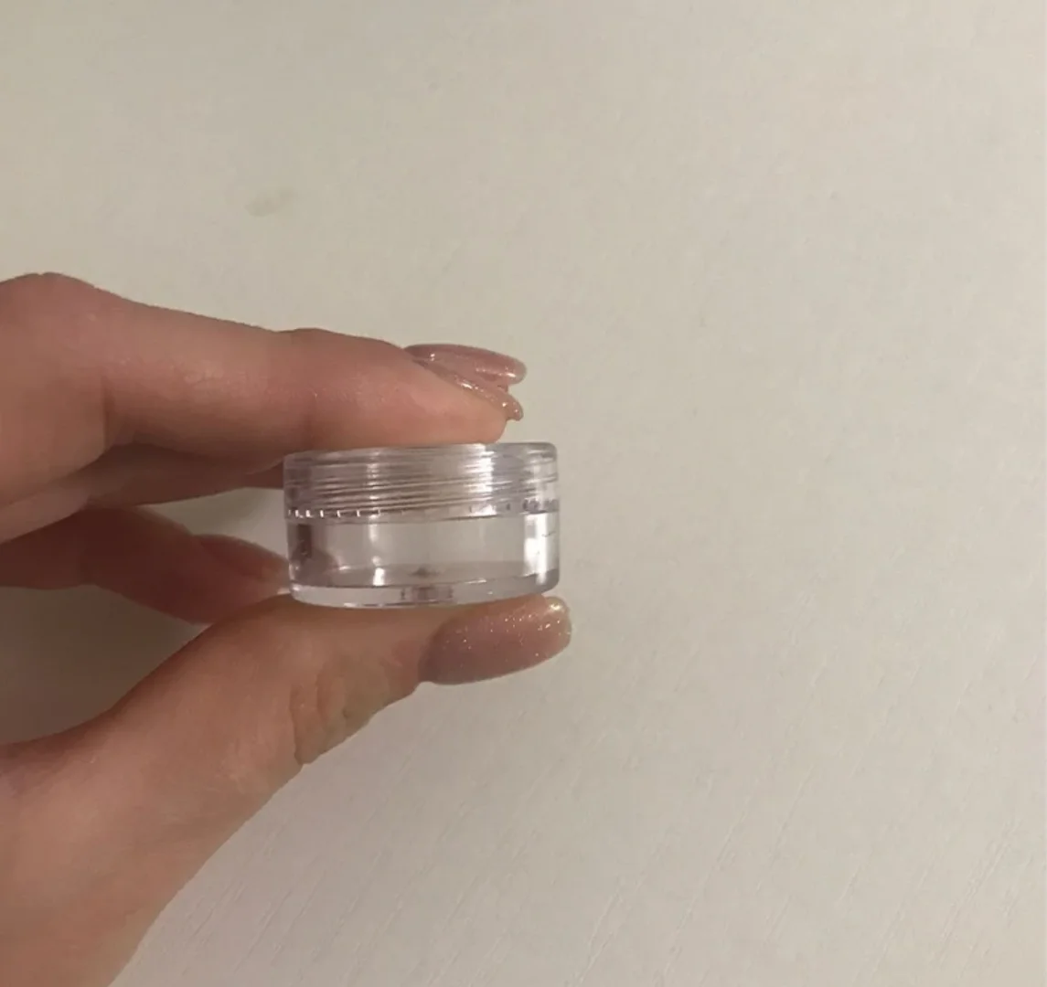 Contenedores de muestras transparentes para crema, mini cosméticos, 50 Uds., 5g, tarros transparentes, bálsamo, decoración de uñas, cuidado de labios, cuidado de la piel (latas portátiles pequeñas)