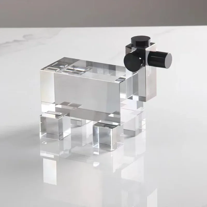 Modern simple and creative geometric crystal ornament, model room sales department living room study crystal ornament
