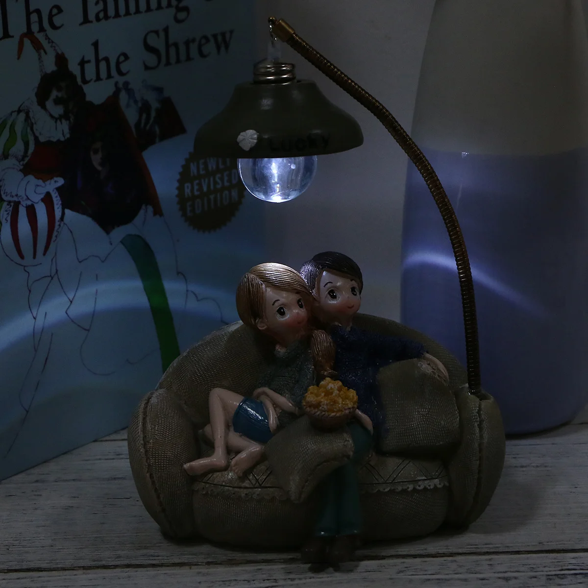 الإبداعية زوجين مصباح الحلي مجموعة مصغرة الراتنج ديكور المنزل غرفة المعيشة غرفة نوم مكتب ضوء الليل قطعة الزخرفية الحديثة #4