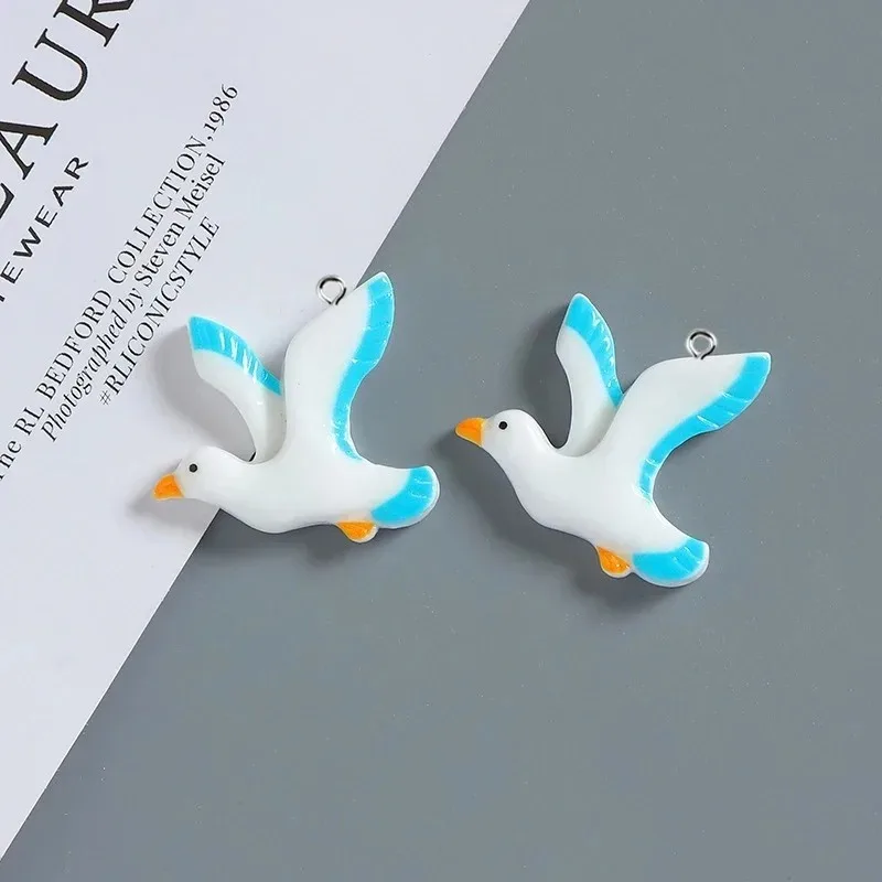 10pcs Ocean Seagull Resin Pendants Simulated Bird Animal Charms Wholesale DIY Jewelry Accessories For Earrings Necklaces Keychai