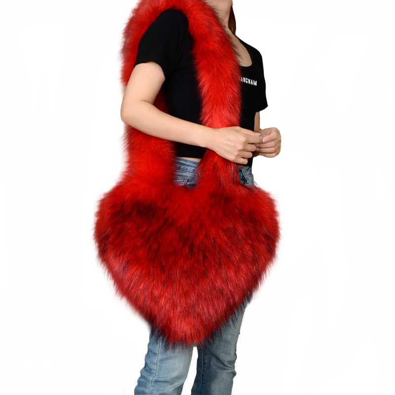 Faux Fur Winter Women Handbags Cute Plush Ladies Heart Shap Women\'s Fashion Ladies Shoulder Bag Crossbody Female Bags For Women