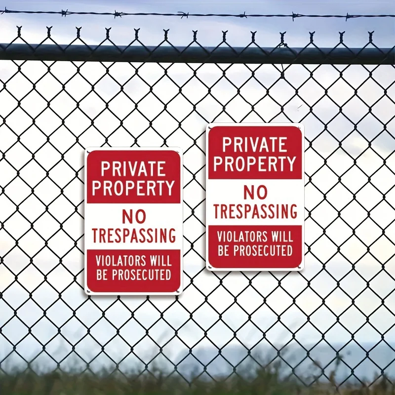 Retro charm | Durable "personal property" and "no trespassing" metal sign, easy to hang, retro style, 8x12 inches