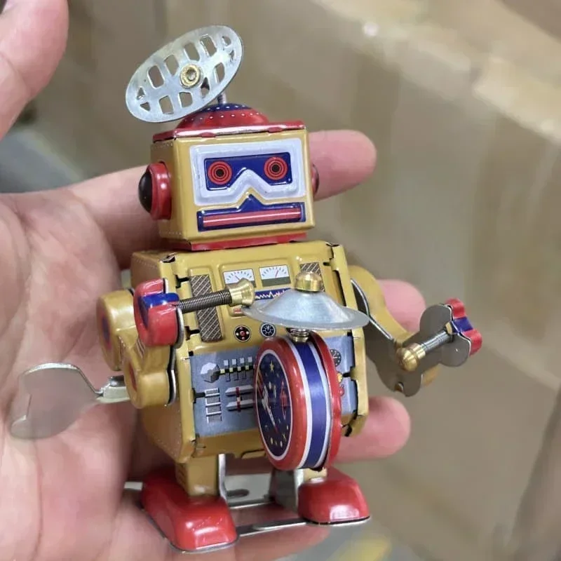 ตลกคอลเลกชันคลาสสิก Retro Clockwork Wind Up โลหะเดินดีบุก Band Play Gong กลองหุ่นยนต์ Recall Mechanical ของเล่นเด็กของขวัญ