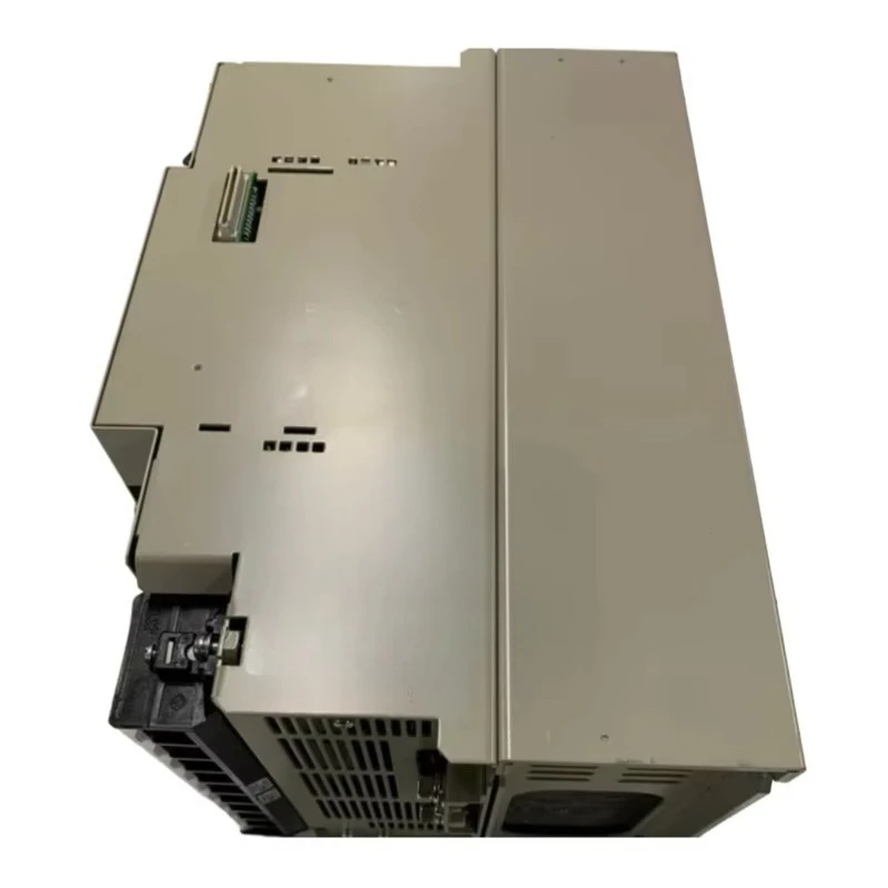 

SGDH-75AE SGDH-75AE-OY для сервопривода переменного тока Yaskawa