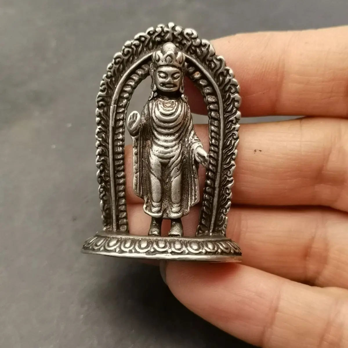 Tibetan Standing Buddha (Sakyamuni) Statues Figurines Lucky Ornaments Home Decoration gifts