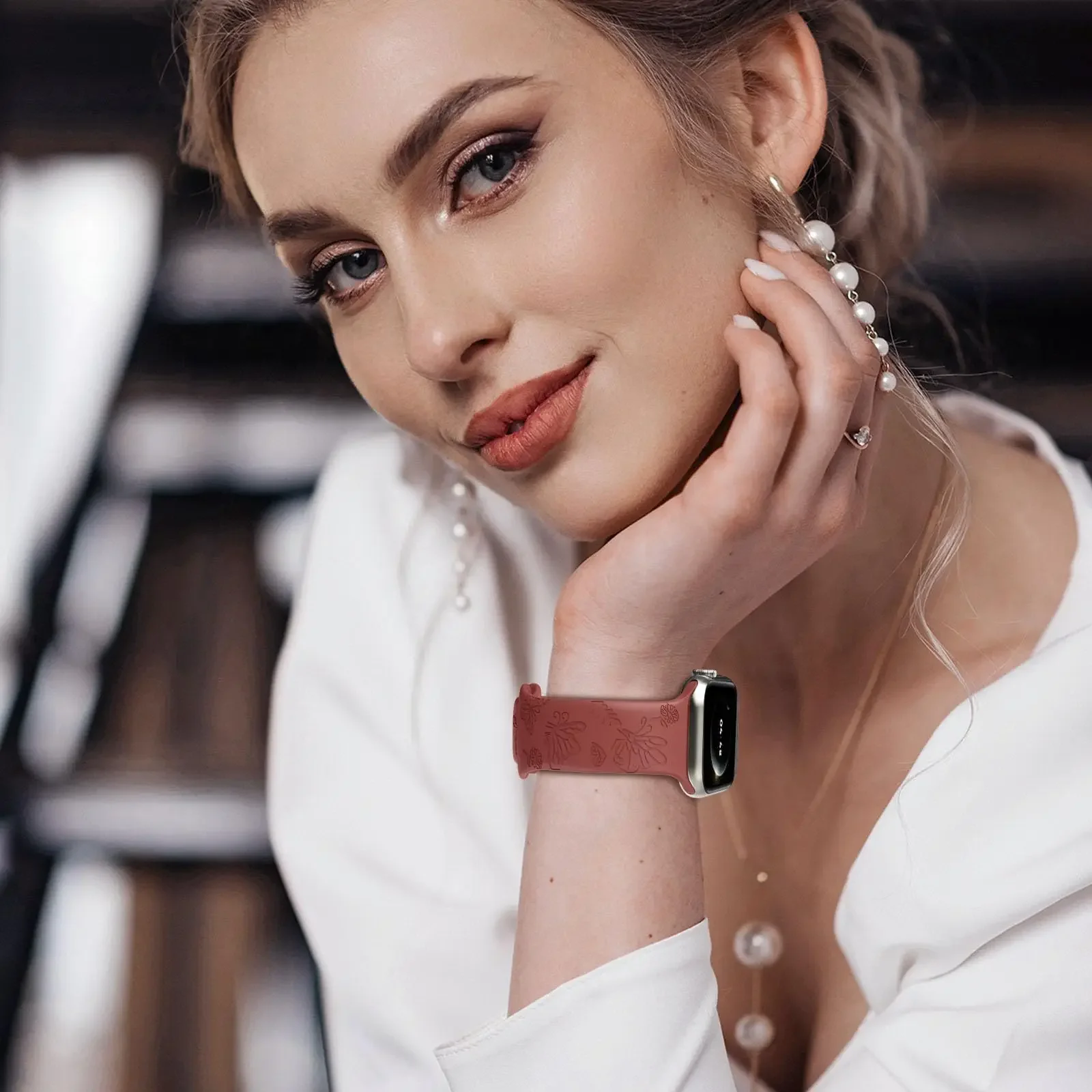 حزام سيليكون منقوش لساعة ابل ، الترا باند ، نمط الفراشة ، سوار ل iWatch 8 ، 7 ، SE ، 3 ، 65 ، 49 مللي متر ، 44 مللي متر ، 45 مللي متر ، 41 مللي متر ، 42 مللي متر, 38 مللي متر, 40 مللي متر