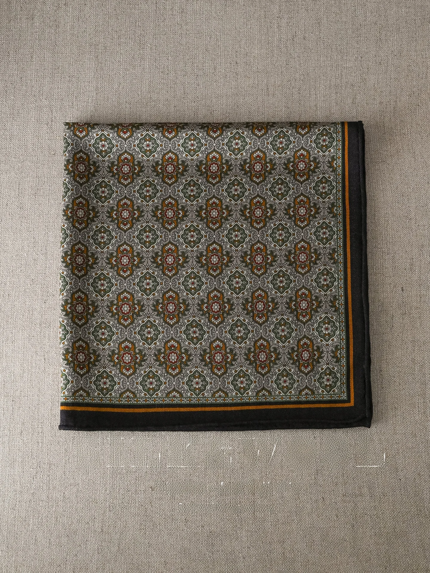 silk-wool-scarf-women's-2026-new-spring-small-square-mom's-sle-high-end-lightweight-luxury-scarf-thin-high-end-faion-acce